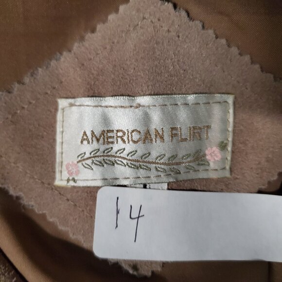 AMERICAN FLIRT Leather Vest  Womens L Tan Suede Quilted Pockets Lined - Picture 11 of 11